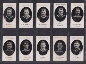 Cigarette cards, Taddy, Prominent Footballers (No Footnote), Aston Villa, inc. W. Garraty (set, 15