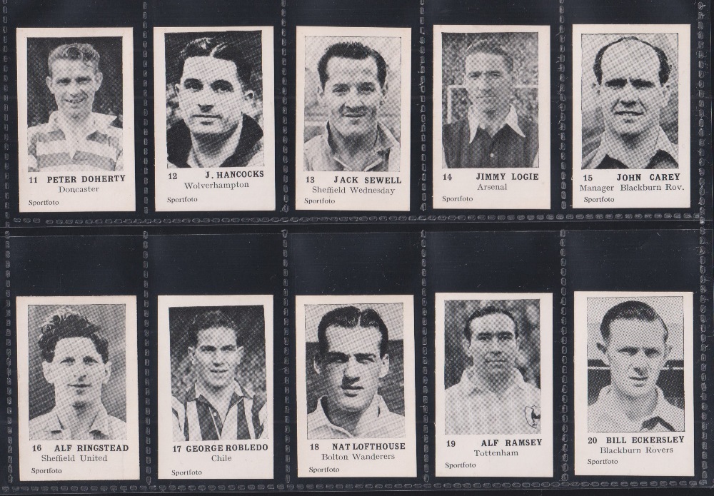Trade cards, Daily Herald, Footballers, unbranded issue (Sportfoto credit at base) (31/32, missing - Image 3 of 4