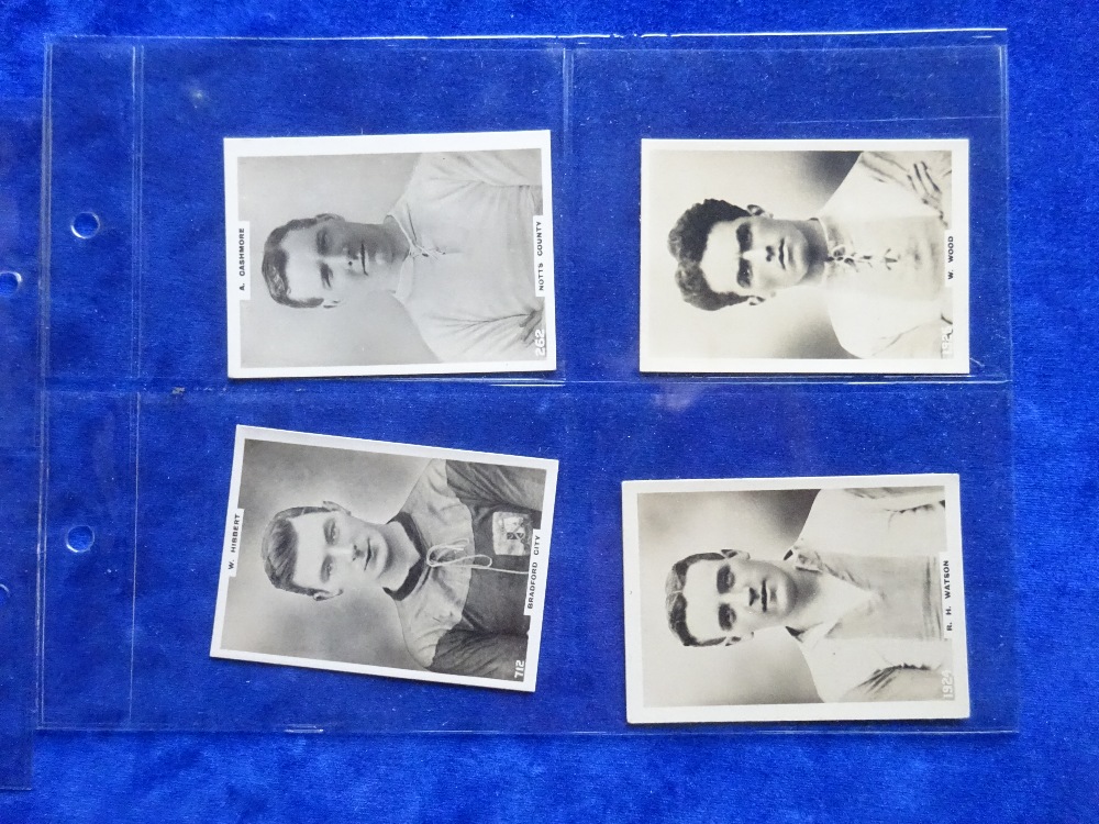 Cigarette cards , Football Godfrey Phillips Pinnace Footballers L sized, 8 cards (7 cards gd 1 - Image 3 of 4