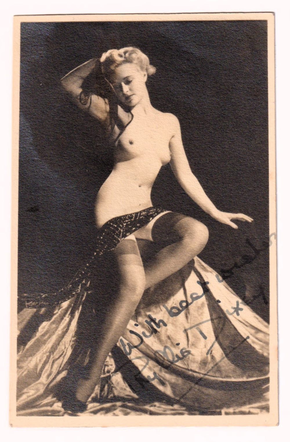 Autograph, Entertainment, Phyllis Dixey (1914-1964) English singer, ENSA actress, dancer and