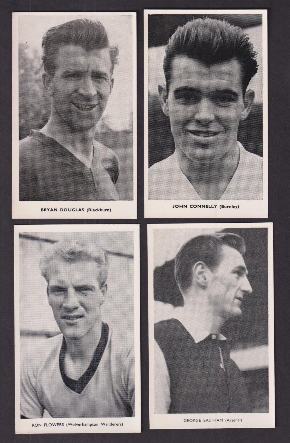 Trade cards, Quaker Oats, World Cup Football Stars (1962), 'P' size (set, 20 cards) (most with - Image 3 of 10