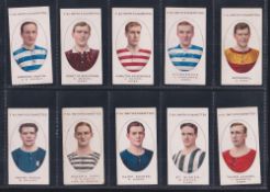 Cigarette cards, Football, F J Smith Football Club Records 1916/17 season, part set 38/50 (a few