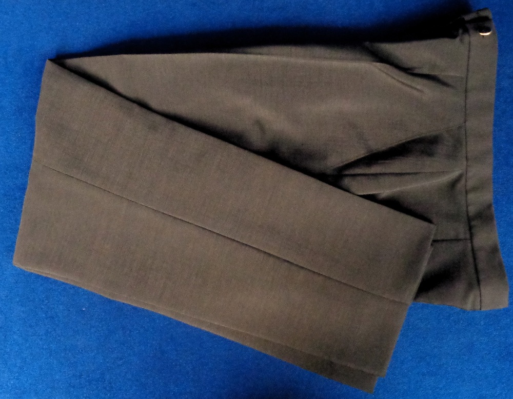 Designer Clothing, Escada Margaretha Ley chocolate brown 50% new wool 50% mohair trouser suit (chest - Image 4 of 8