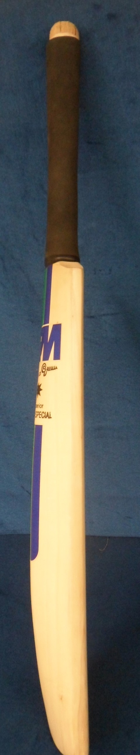 Cricket autographs, England & Australia, a Gunn & Moore cricket bat complete with original - Image 5 of 5