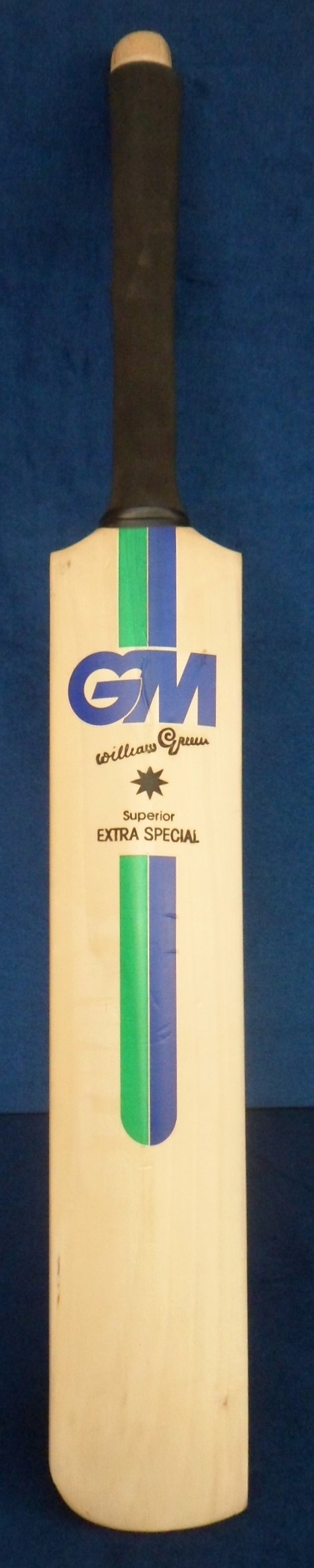 Cricket autographs, England & Australia, a Gunn & Moore cricket bat complete with original - Image 3 of 5