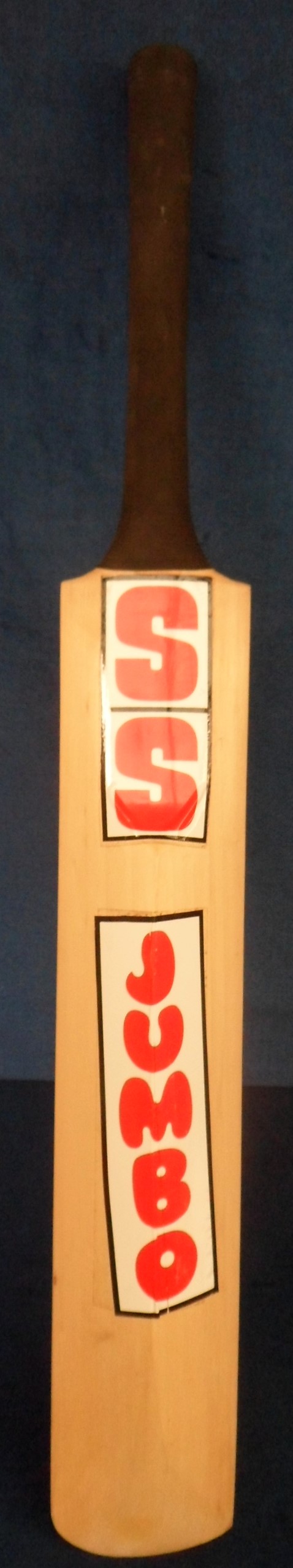 Cricket autographs, a Stuart Surridge bat complete with signatures from the West Indies v England - Bild 3 aus 5