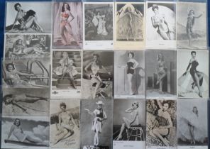 Postcards, Cinema, a good selection of approx. 100 cards of female film stars and pin-ups, all