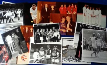 Tennis press photos, a selection of 48 b/w and colour press photos, mostly showing images from the