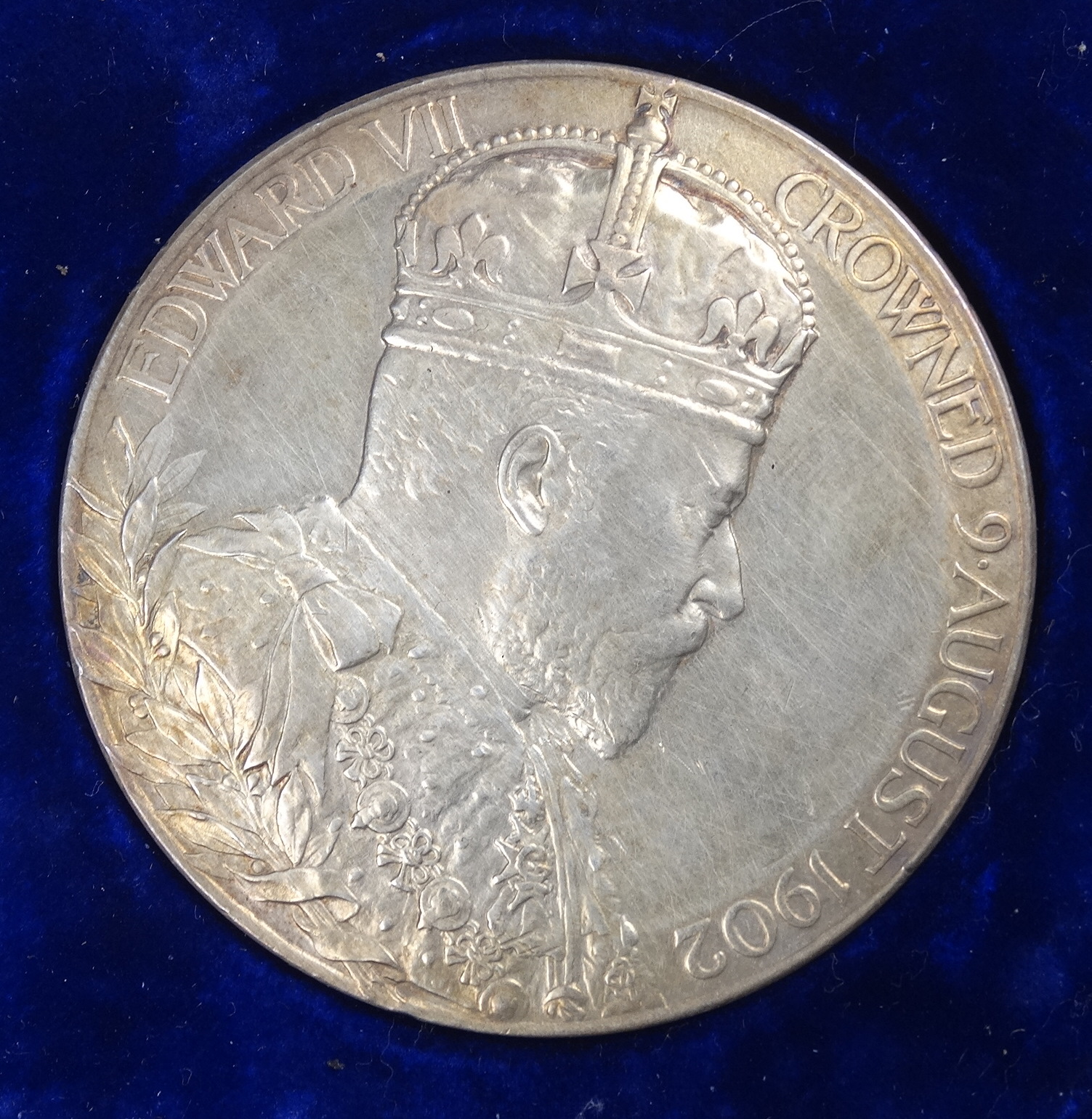 A 1902 Edward VII coronation medal - silver with box, 86g, together with a Victoria Golden Jubilee - Image 2 of 4