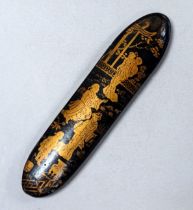 A 19th century papier mache spectacles case - decorated with chinoiserie pattern length 16cm.