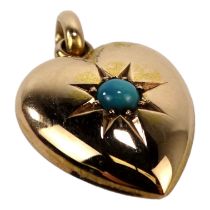 A 9ct heart shaped pendent set turquoise - 2.4g