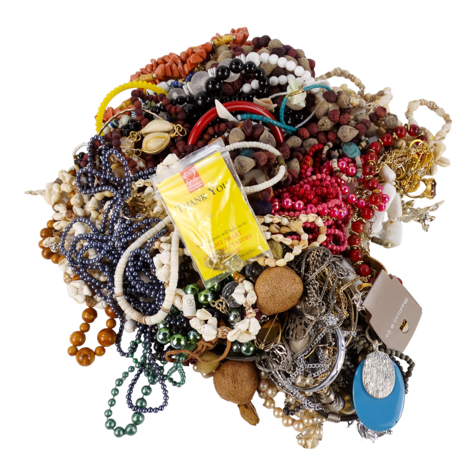 A quantity of costume jewellery.