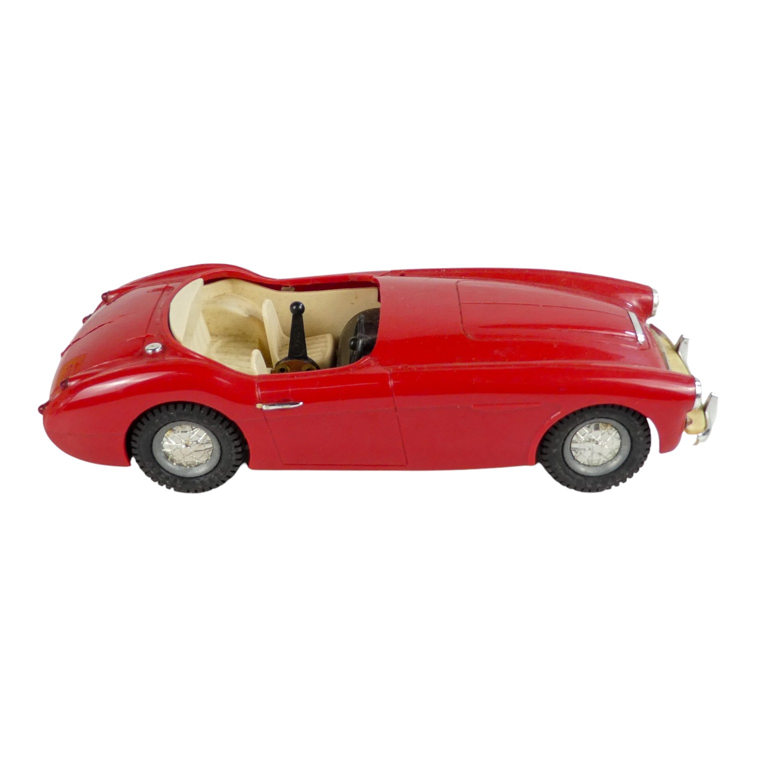 Triang No. M002 - 1/20 Battery Operated Austin Healey 100/6, 1/20 scale, with red bodywork and - Image 2 of 6