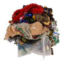 A quantity of costume jewellery - including a 1980's geometric necklace and 1950's thermoplastic