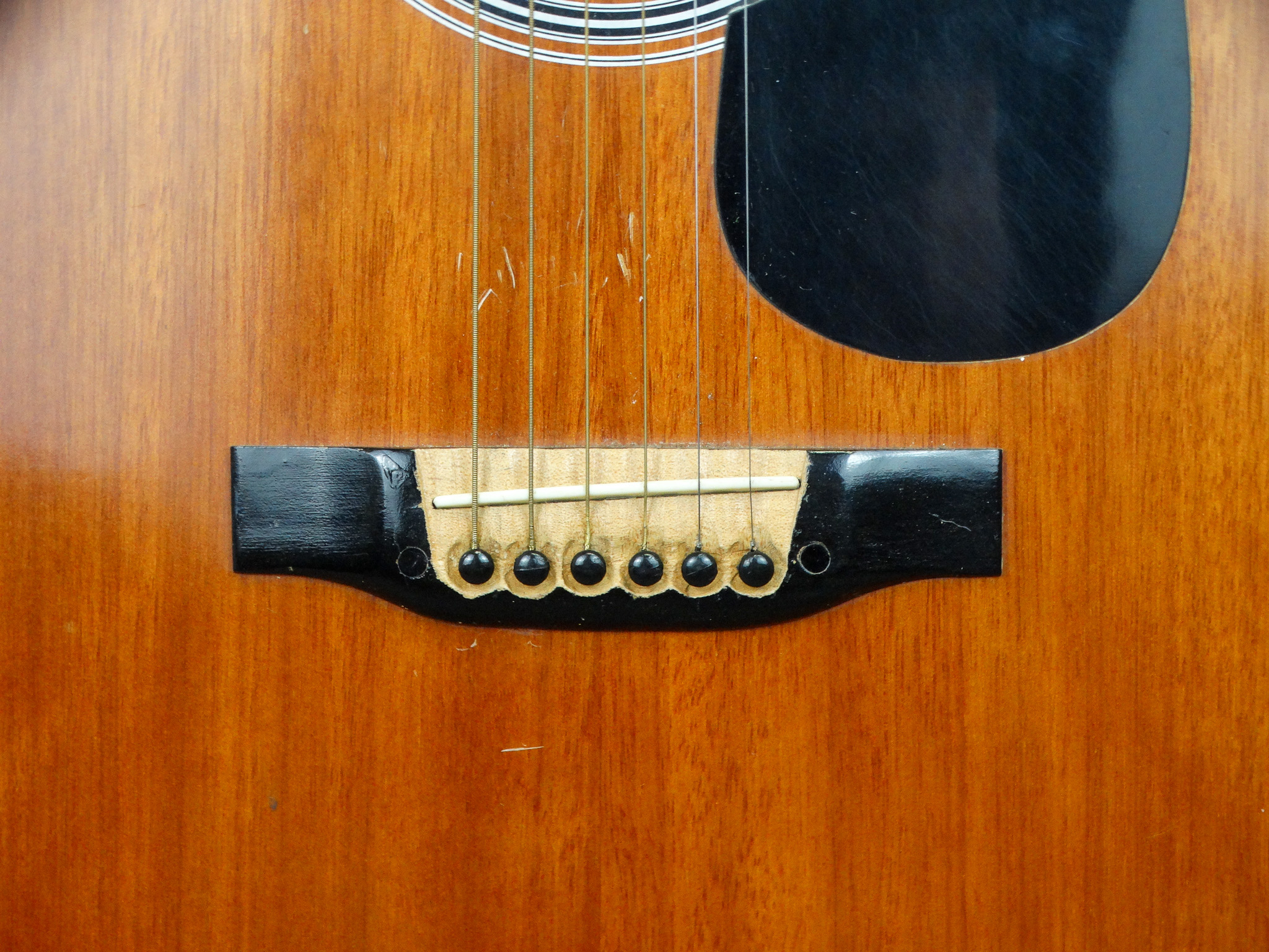 A Hondo II acoustic guitar - with soft case. - Image 4 of 7
