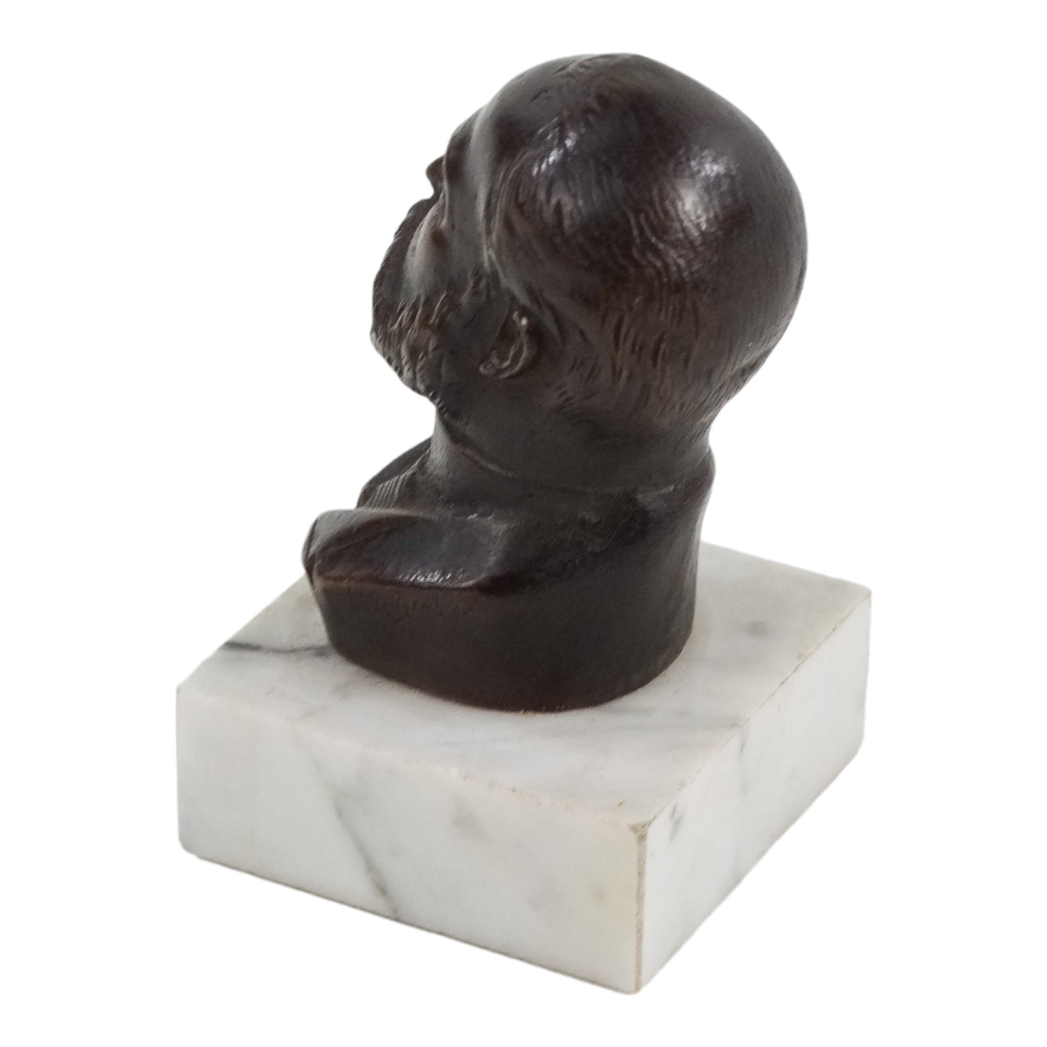 J P Darbier 19th/20th century bronze of an elegant gentleman - the bust raised on a white marble - Bild 3 aus 5