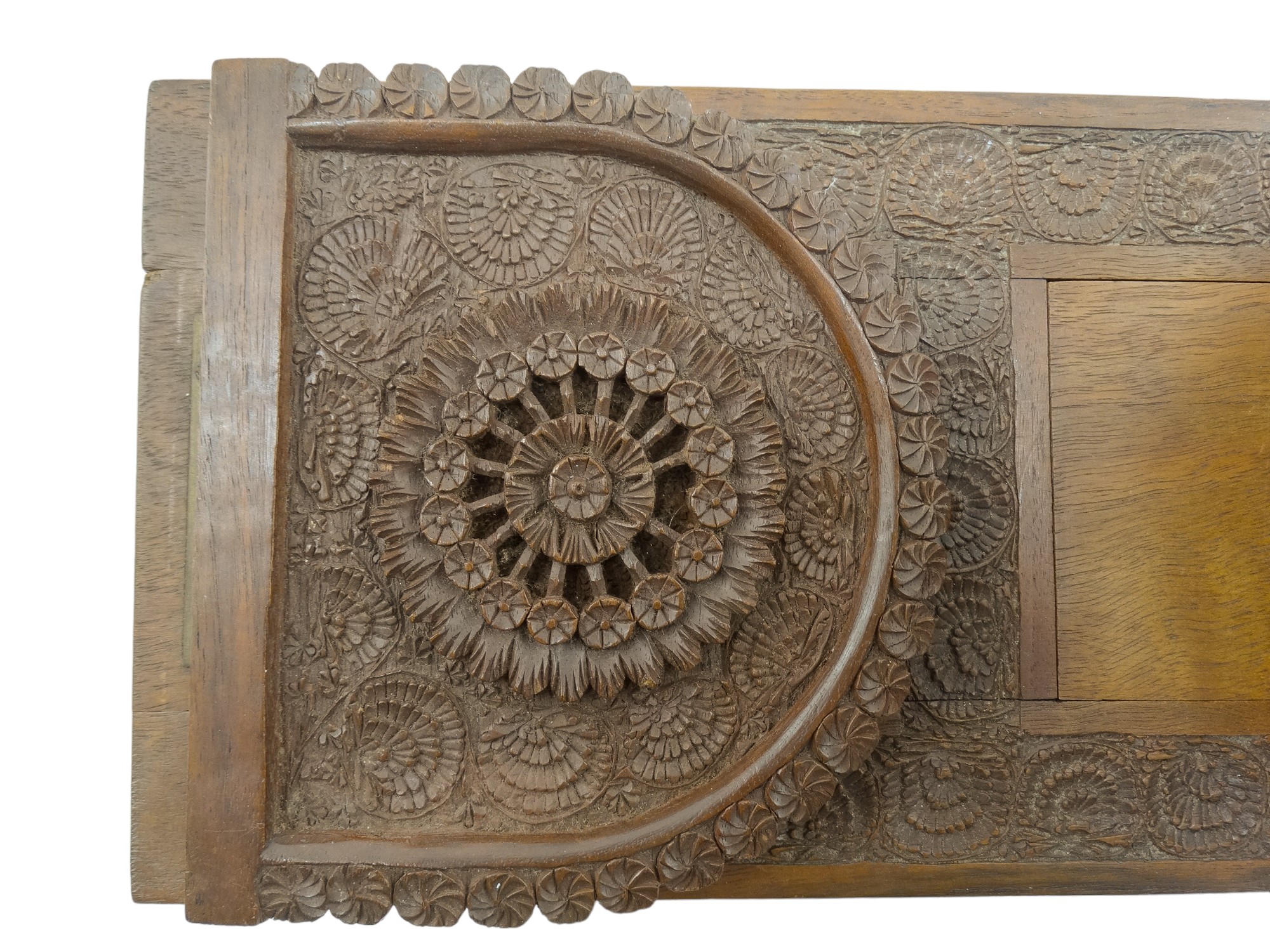 An Anglo Indian sandalwood book trough/slide - the hinged D-shaped ends elaborately carved with - Image 6 of 6