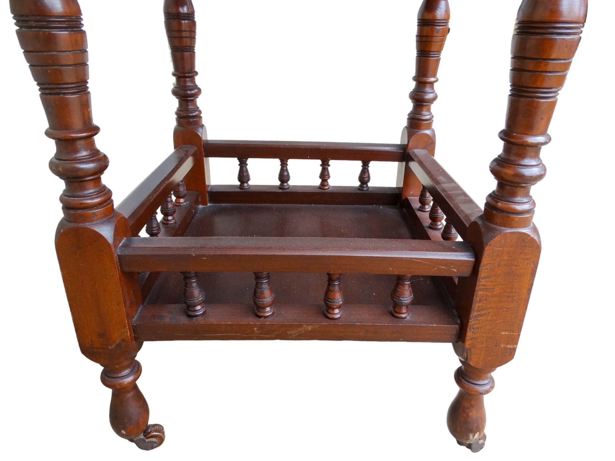 An Edwardian walnut octagonal centre table - the turned legs joined by a galleried undertier, 74cm x - Image 4 of 4