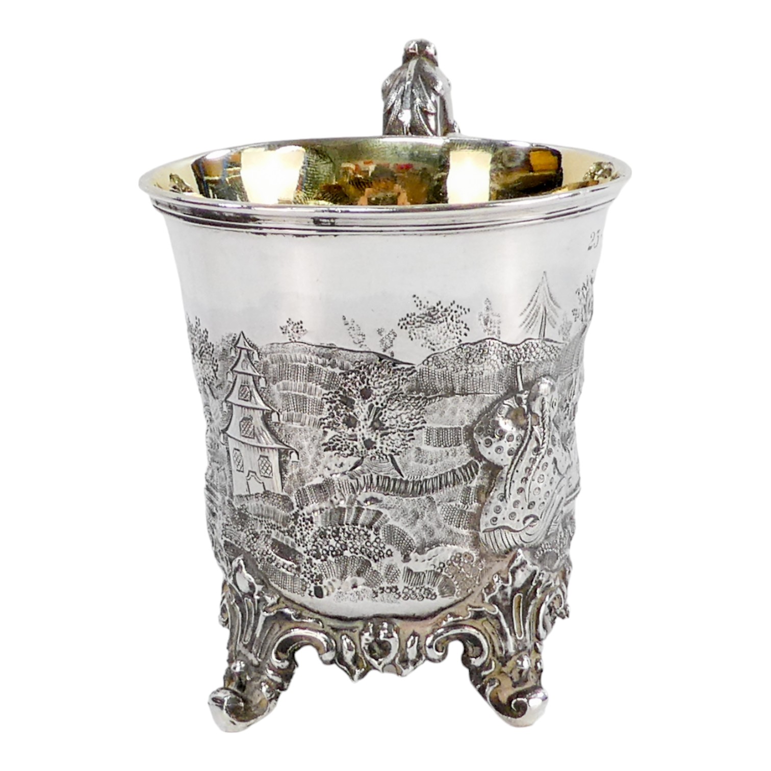 A silver christening mug - London 1840, repousse decorated with figures in a Chinese landscape, gilt - Image 2 of 6