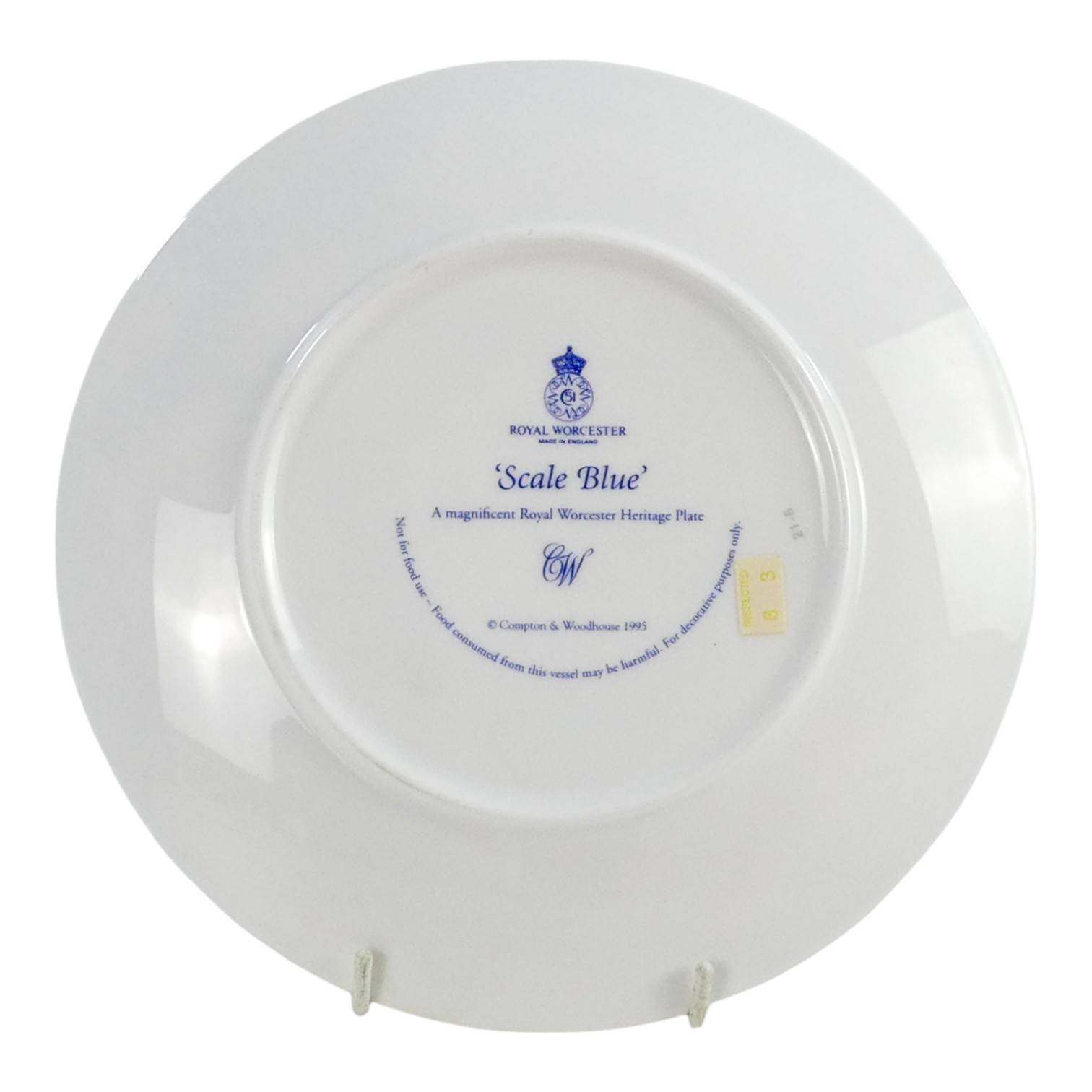 A Royal Worcester 'Heritage' plate - Scale Blue, diameter 21cm, boxed, together with two Bradford - Image 5 of 8