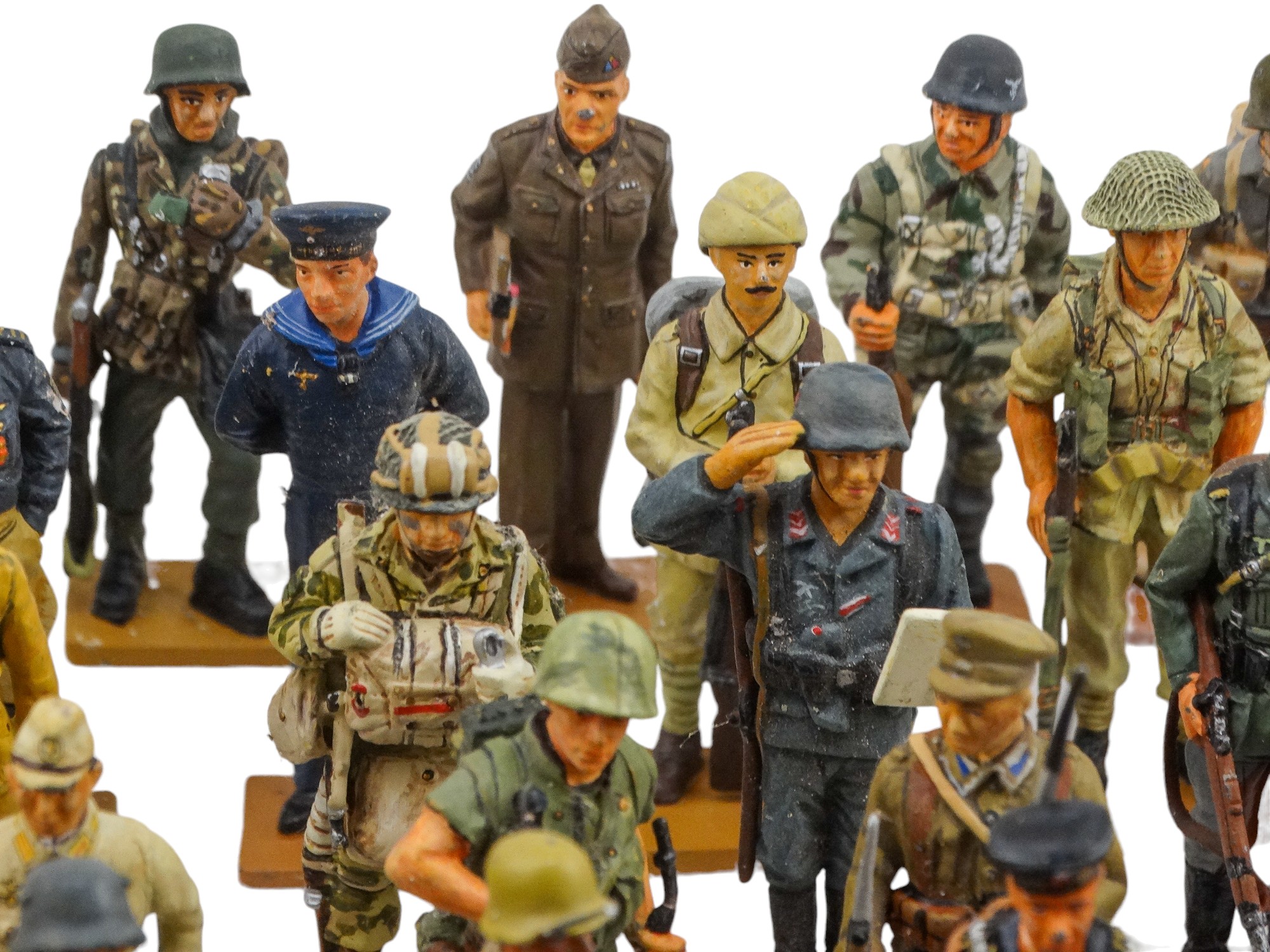 A collection of ninety late 20th century collector's lead soldiers - the figures presented in - Image 5 of 7