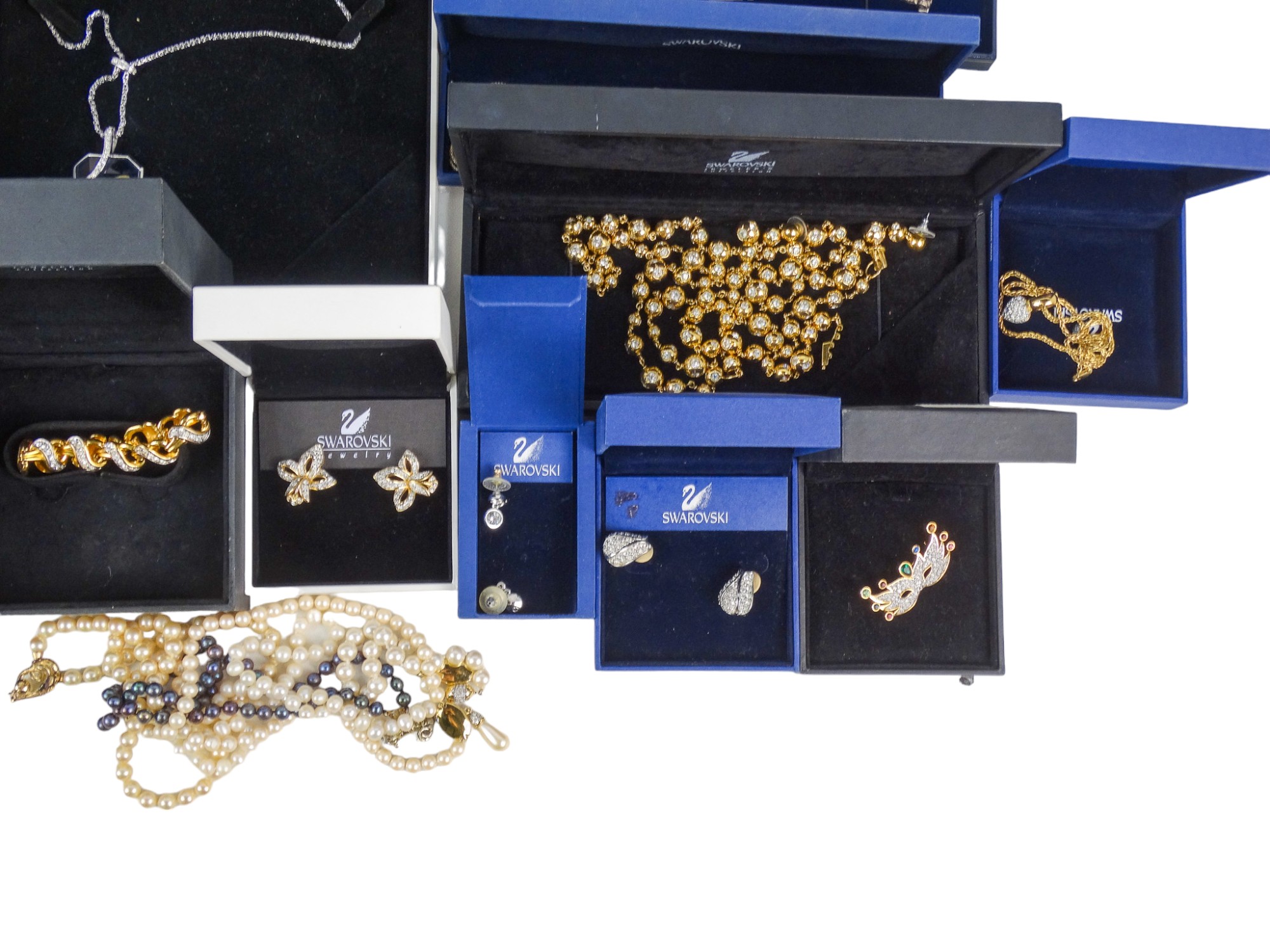 A quantity of Swarovski costume jewellery - many items with original retail boxes - Image 5 of 5