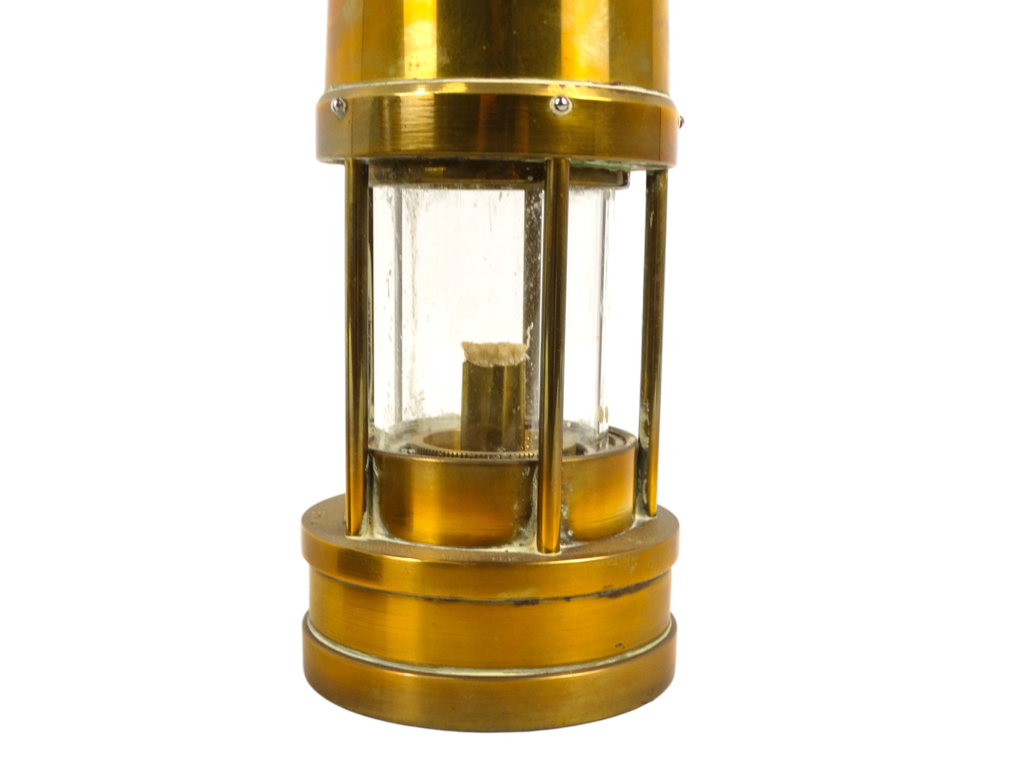 A brass Davie Lamp - E Thomas & Williams, dated 1986, 26cm high, together with copper and brass - Bild 5 aus 5