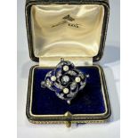 Louis Philippe brooch set with pearls and diamonds
