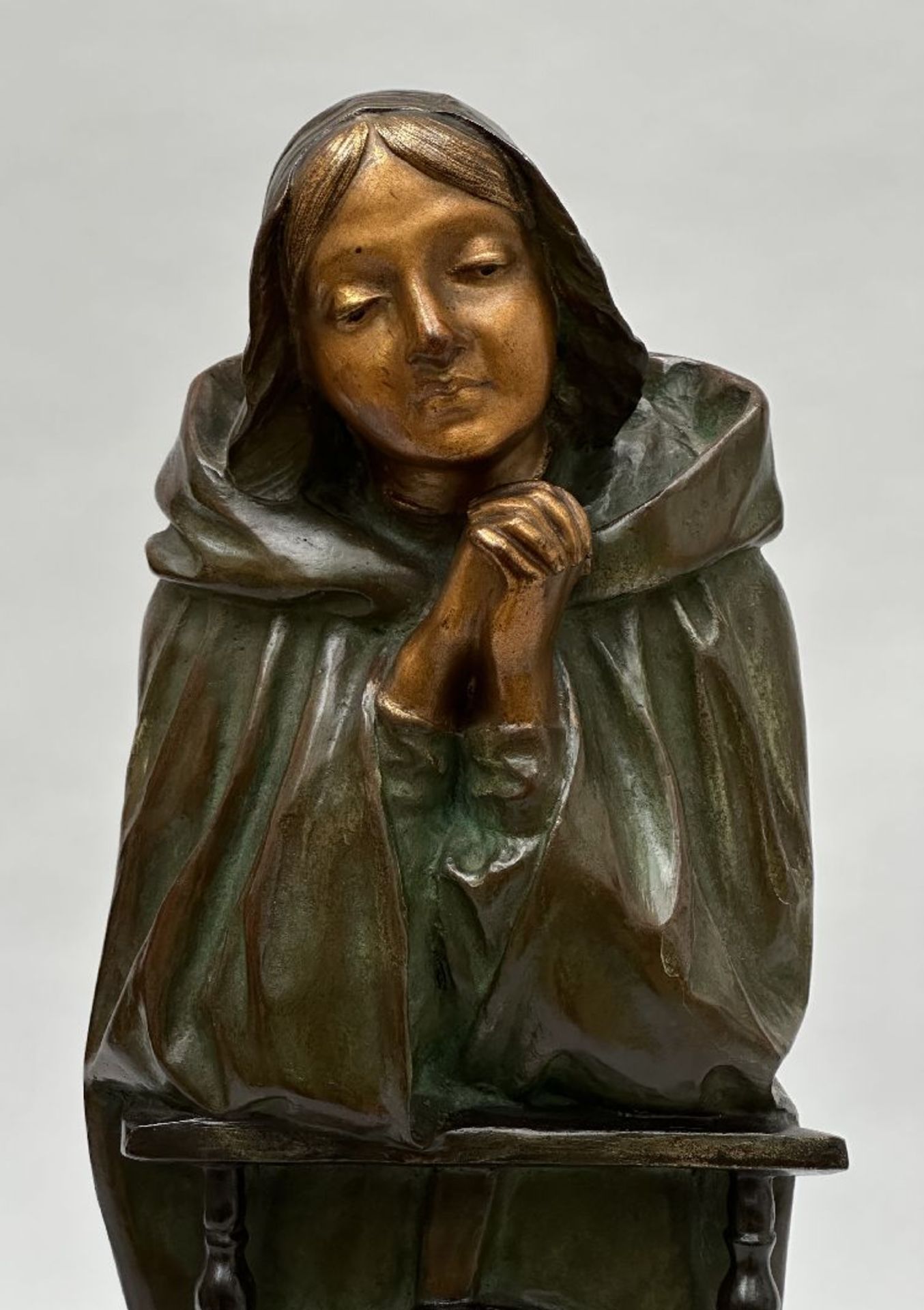 Edmond Lefever: bronze statue 'praying woman' - Image 5 of 6