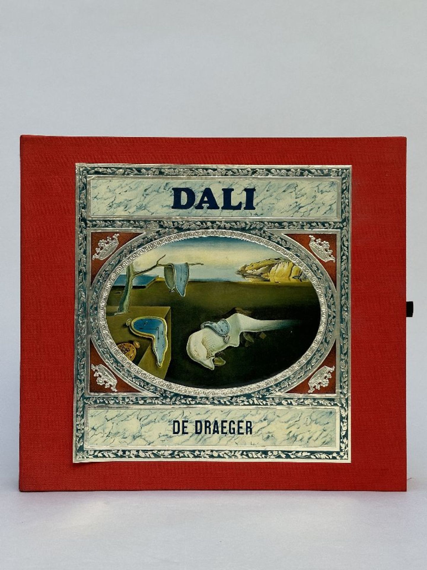 Salvador Dalí: 'The Draeger' book with bronzen medal and posters No. 244 - Image 2 of 9