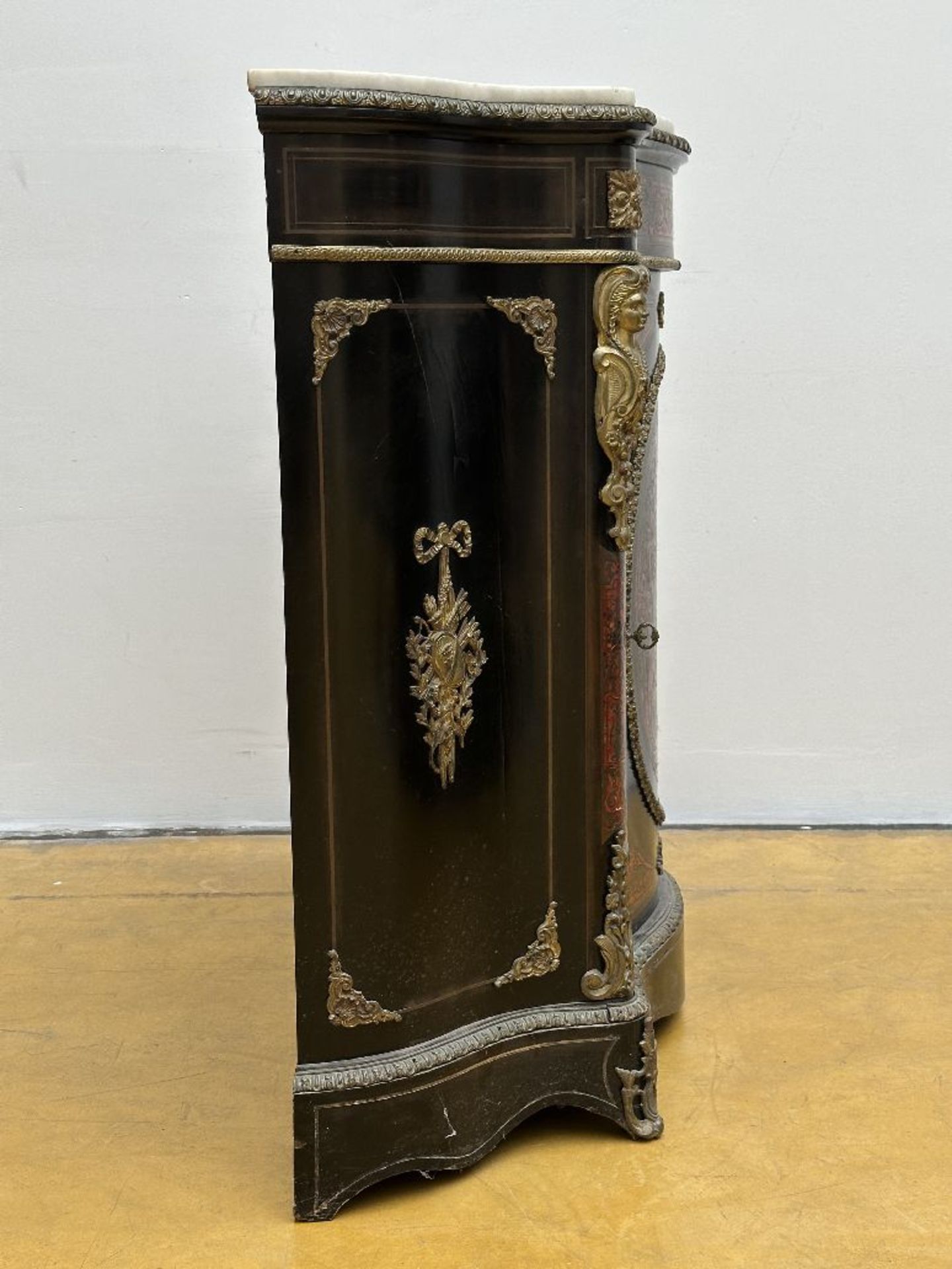 Napoleon III one-door cabinet with Boulle inlaywork - Bild 4 aus 6