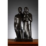 Léon Sarteel: bronze statue 'the family'