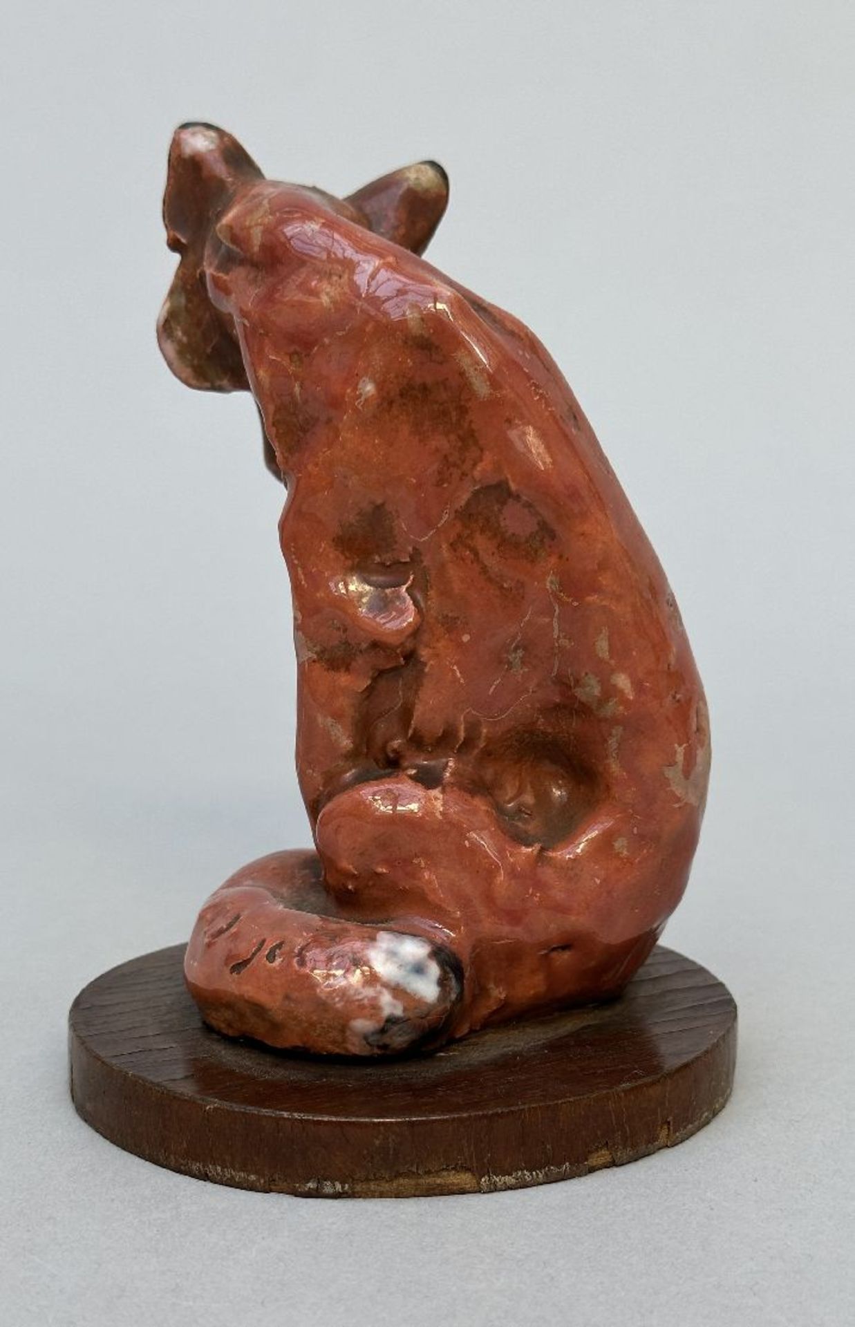 Domien Ingels: greyhound in bronze and fox in ceramic - Image 4 of 10