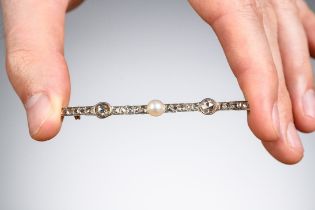 Barrette brooch set with pearls and diamonds