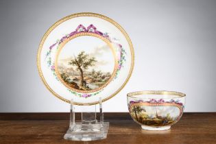 Cup and saucer in Meissen porcelain 'view of the village', 18th century