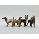 4 dogs in cast iron, English