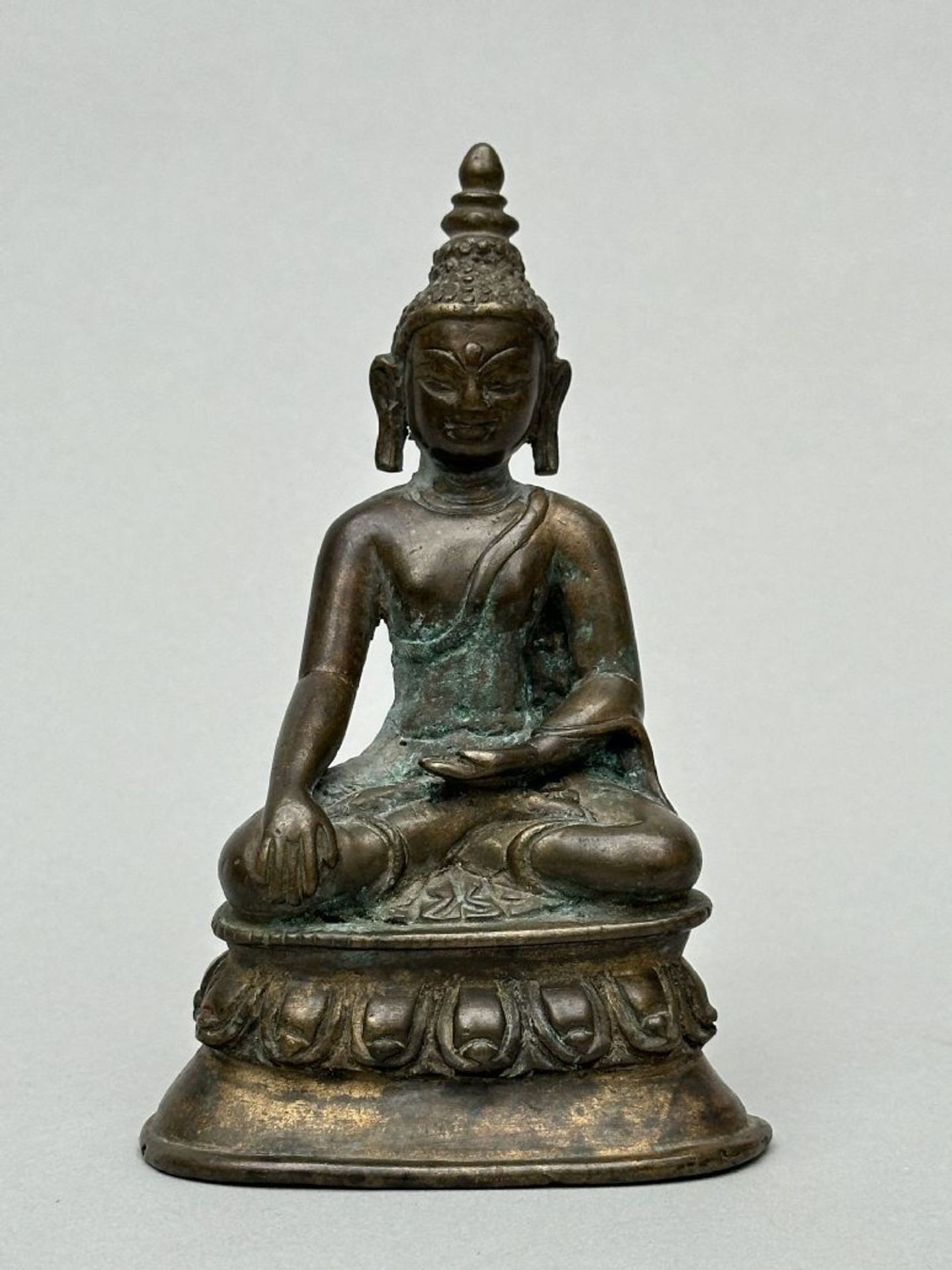 Tibetan statue in bronze 'Buddha', 13th - 14th century - Bild 6 aus 9