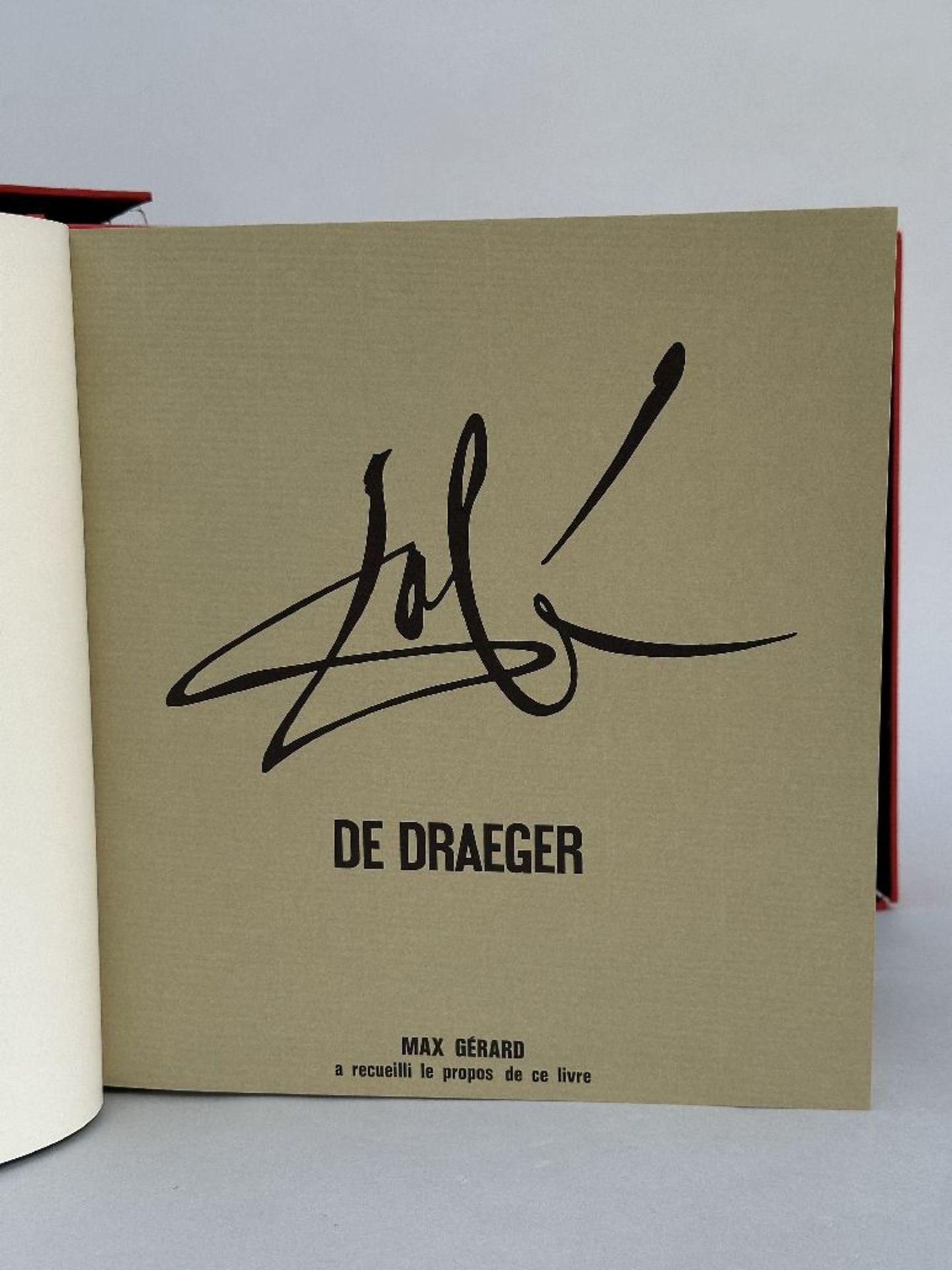 Salvador Dalí: 'The Draeger' book with bronzen medal and posters No. 244 - Image 8 of 9