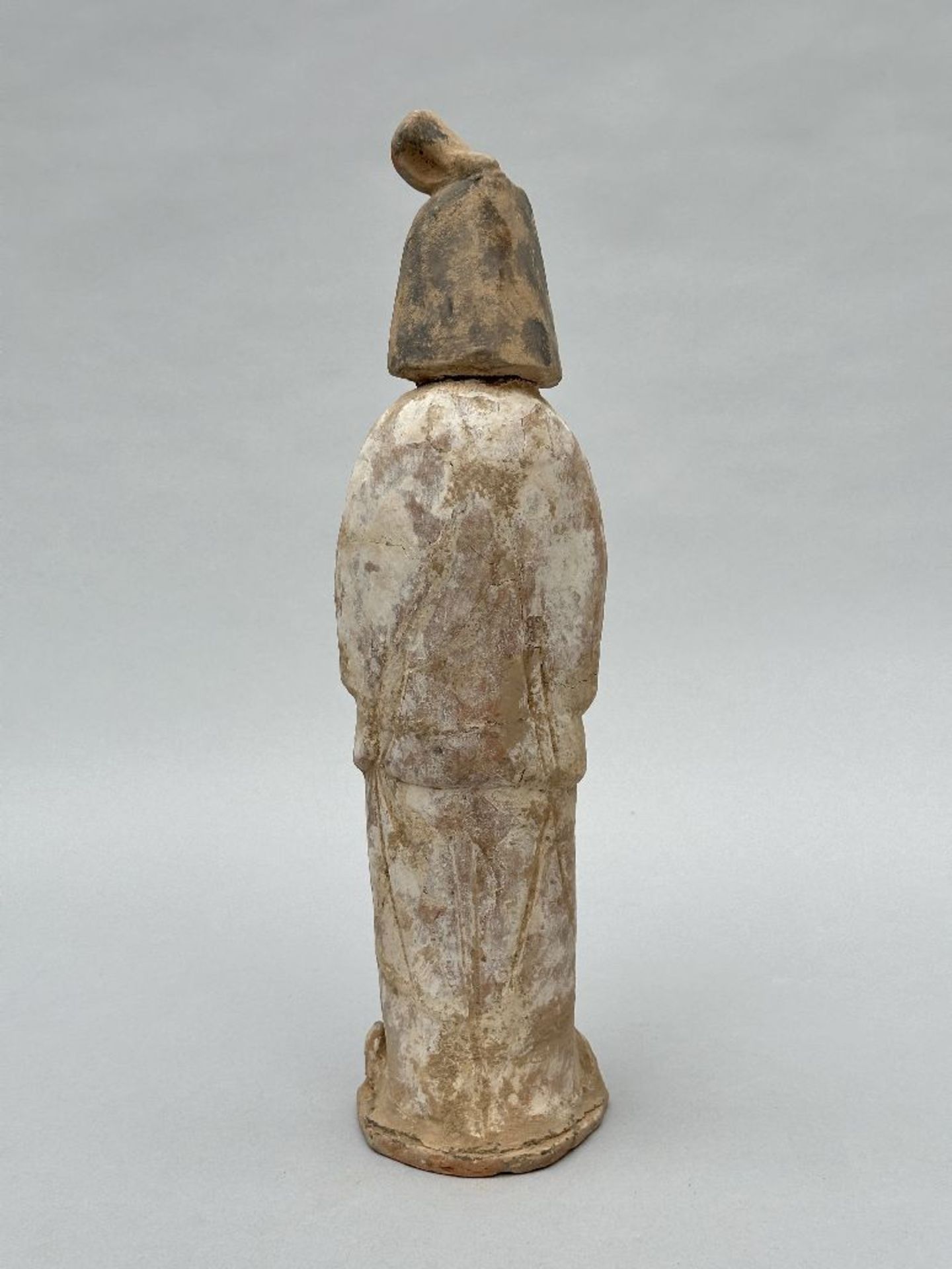 Terracotta statue 'fat lady', Tang dynasty (*) - Image 2 of 5