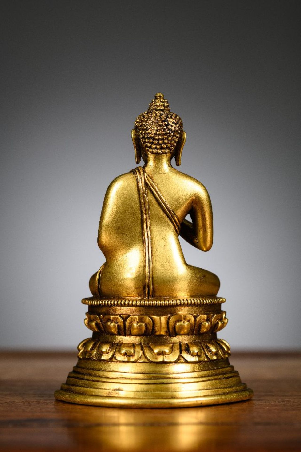 A bronze statue 'Buddha', China 18th century - Image 4 of 9