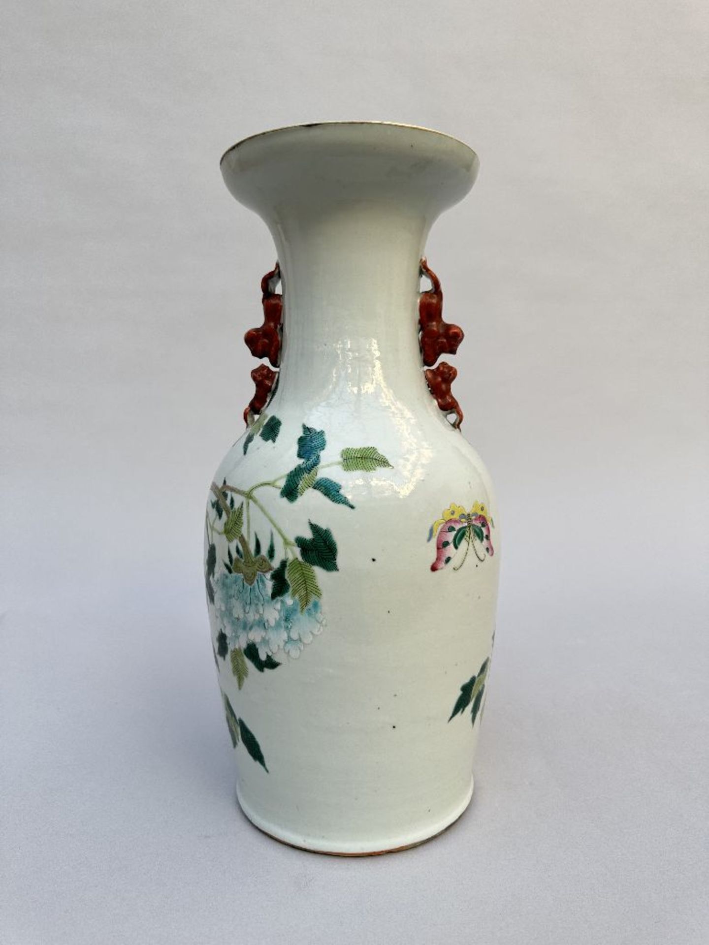 Chinese vase decorated with flowers, 19th century (*) - Image 3 of 8