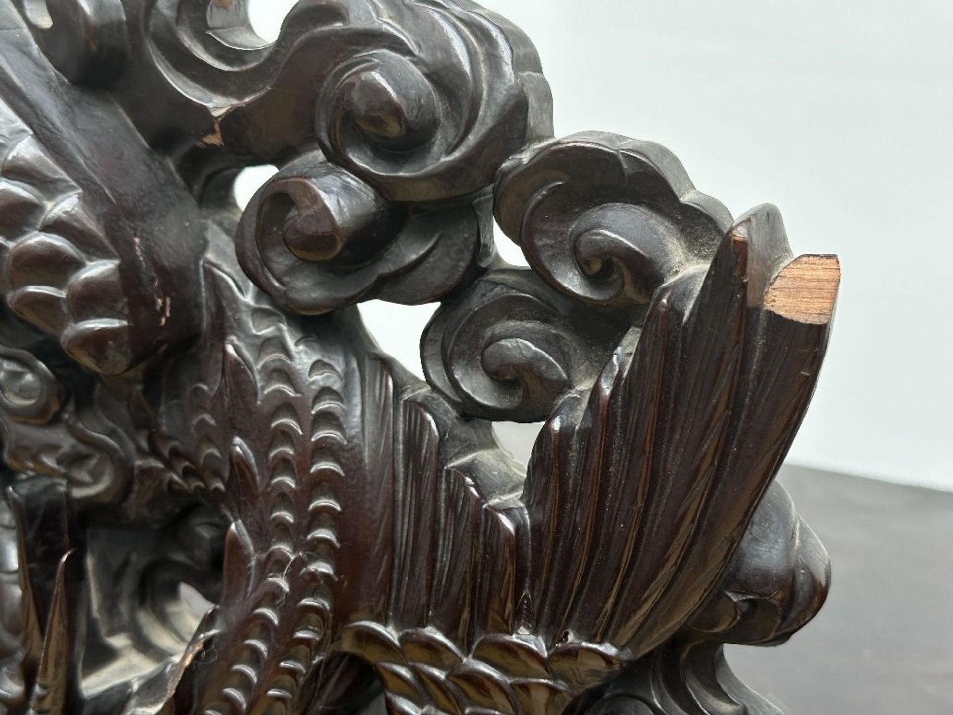 Japanese display cabinet in carved wood 'dragons', circa 1900 - Image 8 of 9