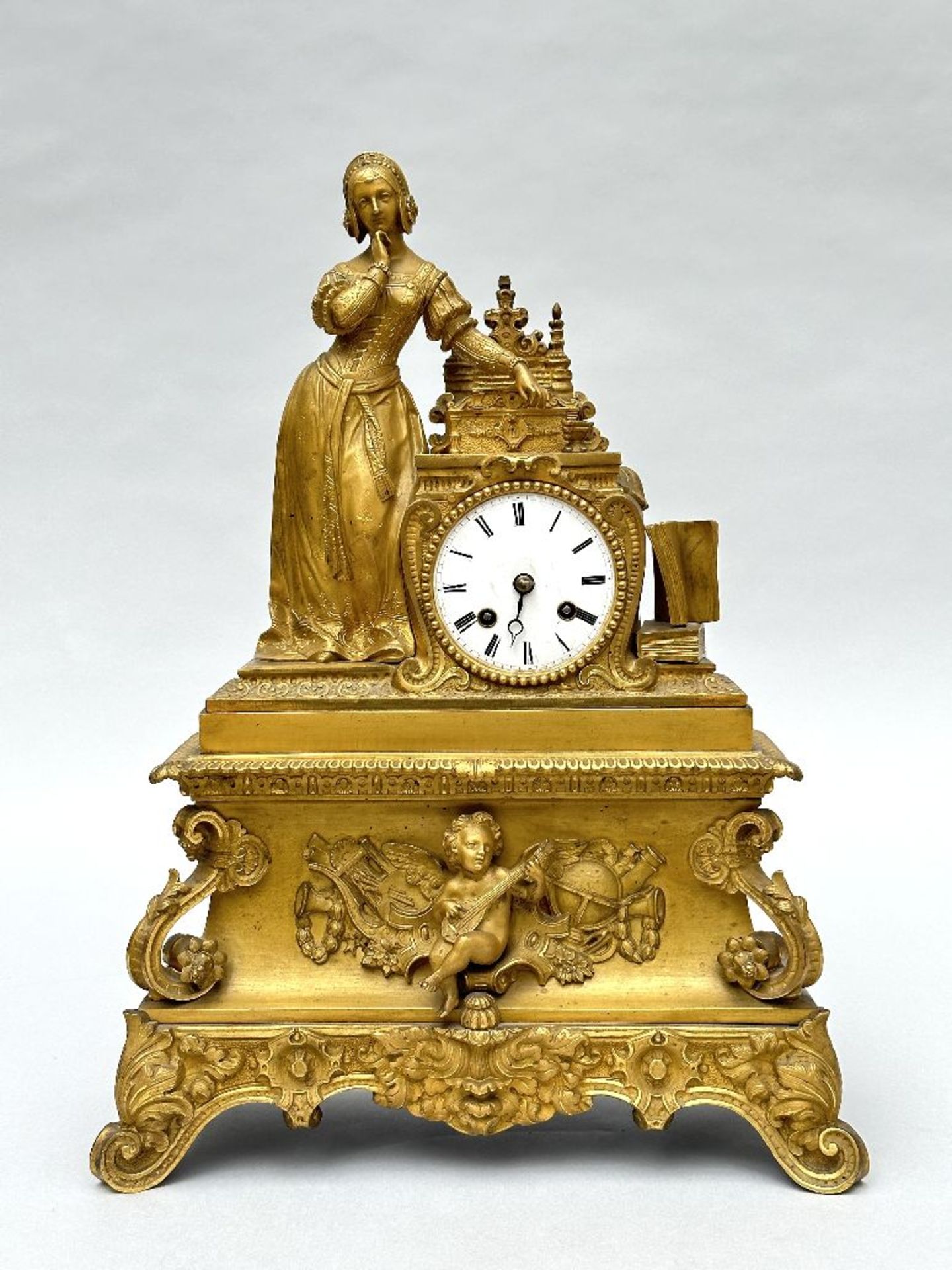 Louis-Philippe clock in gilded bronze 'élégant lady'