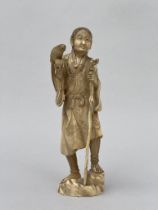 Japanese okimono 'beggar with parrot', Meiji period (signed) (*)