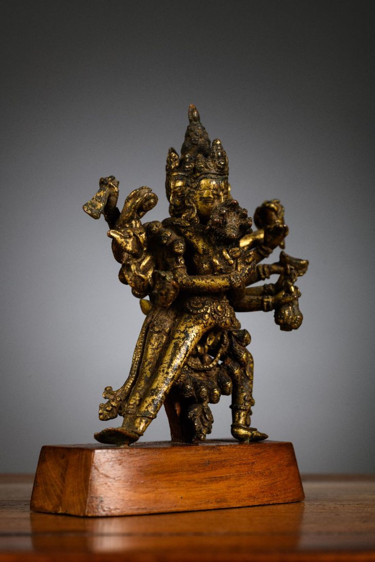 Nepalese statue in gilt bronze 'Chakrasamvara', 17th century - Image 2 of 9