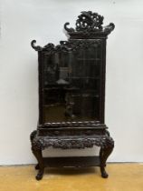 Japanese display cabinet in carved wood 'dragons', circa 1900