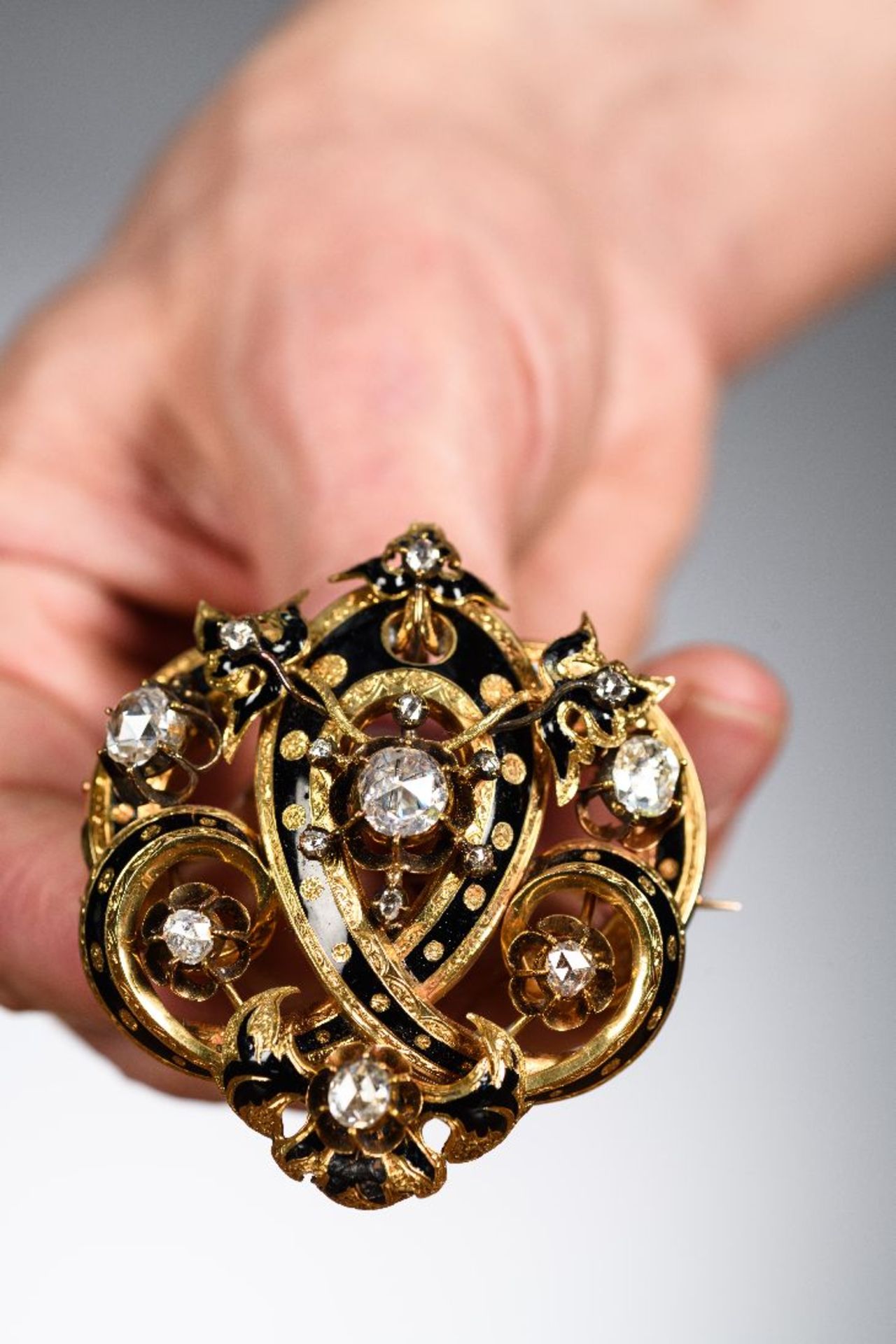 Louis-Philippe brooch set with diamonds and email, 19th century - Bild 2 aus 9