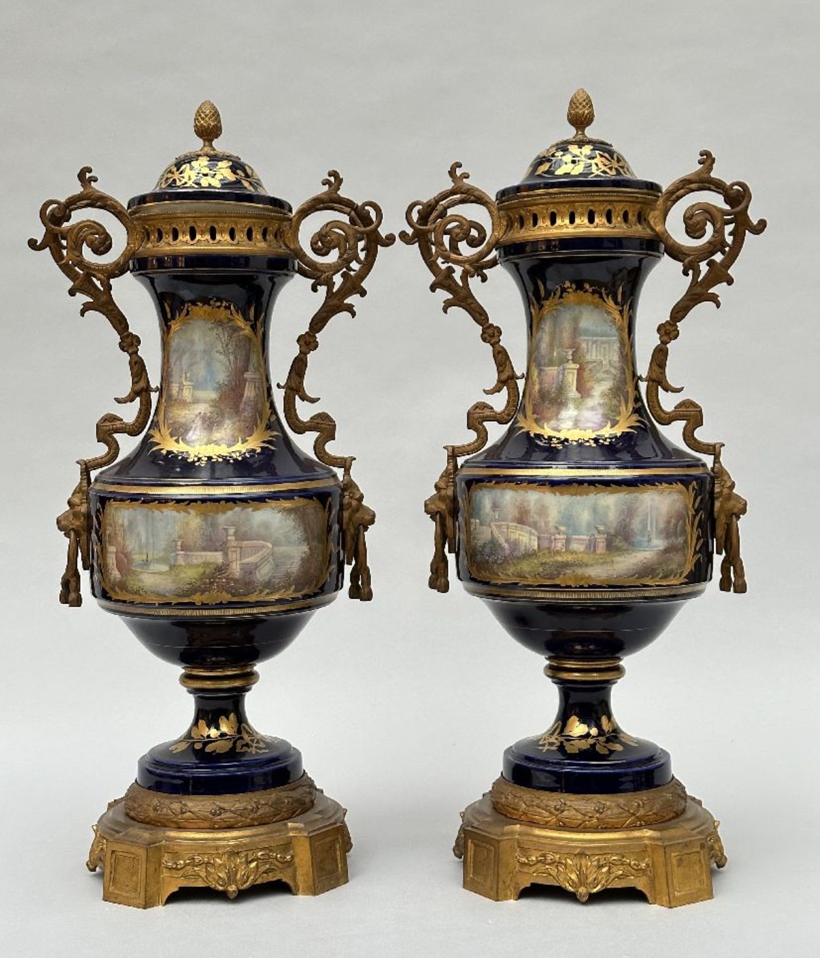A pair of Sèvres porcelain vases with gilt bronze mounts, 19th century (*) - Image 8 of 9