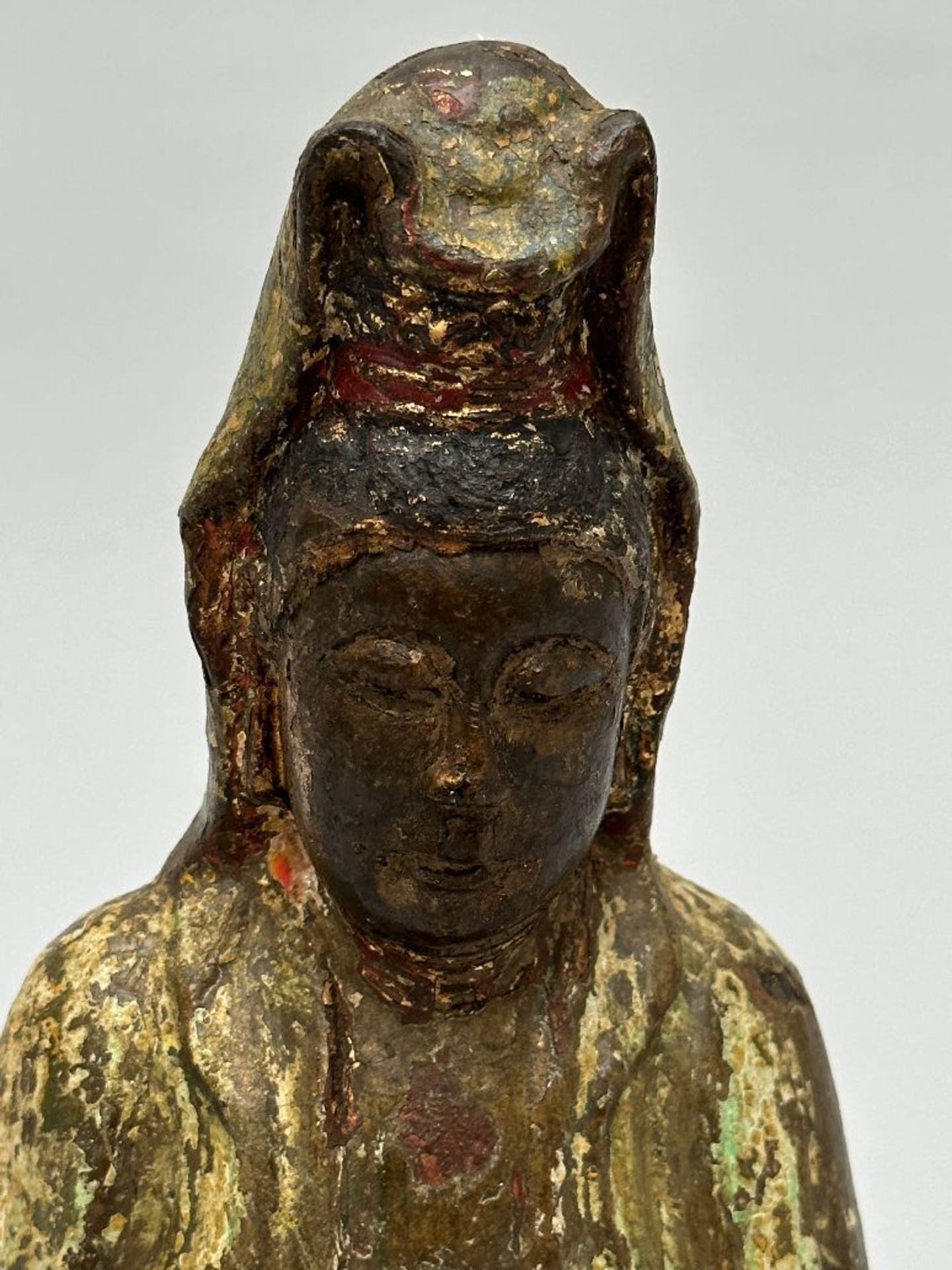 Chinese bronze statue 'Guanyin', Ming Dynasty - Image 3 of 6