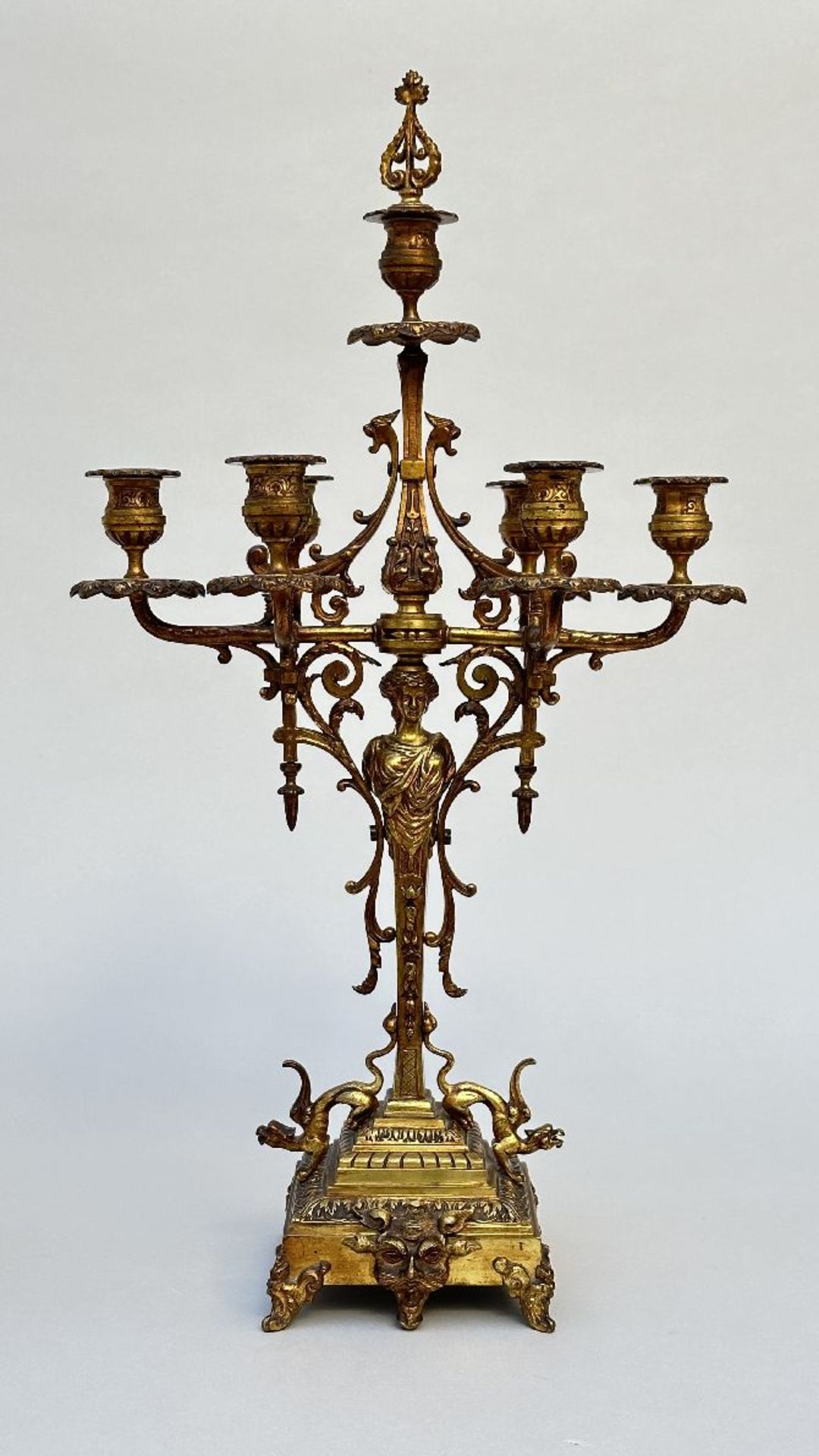 A three-piece mantelpiece in gilded bronze, Henri II style - Image 3 of 5